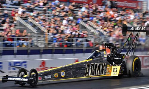 2017 TONY SCHUMACHER US ARMY NHRA TOP FUEL DRAGSTER 1/24